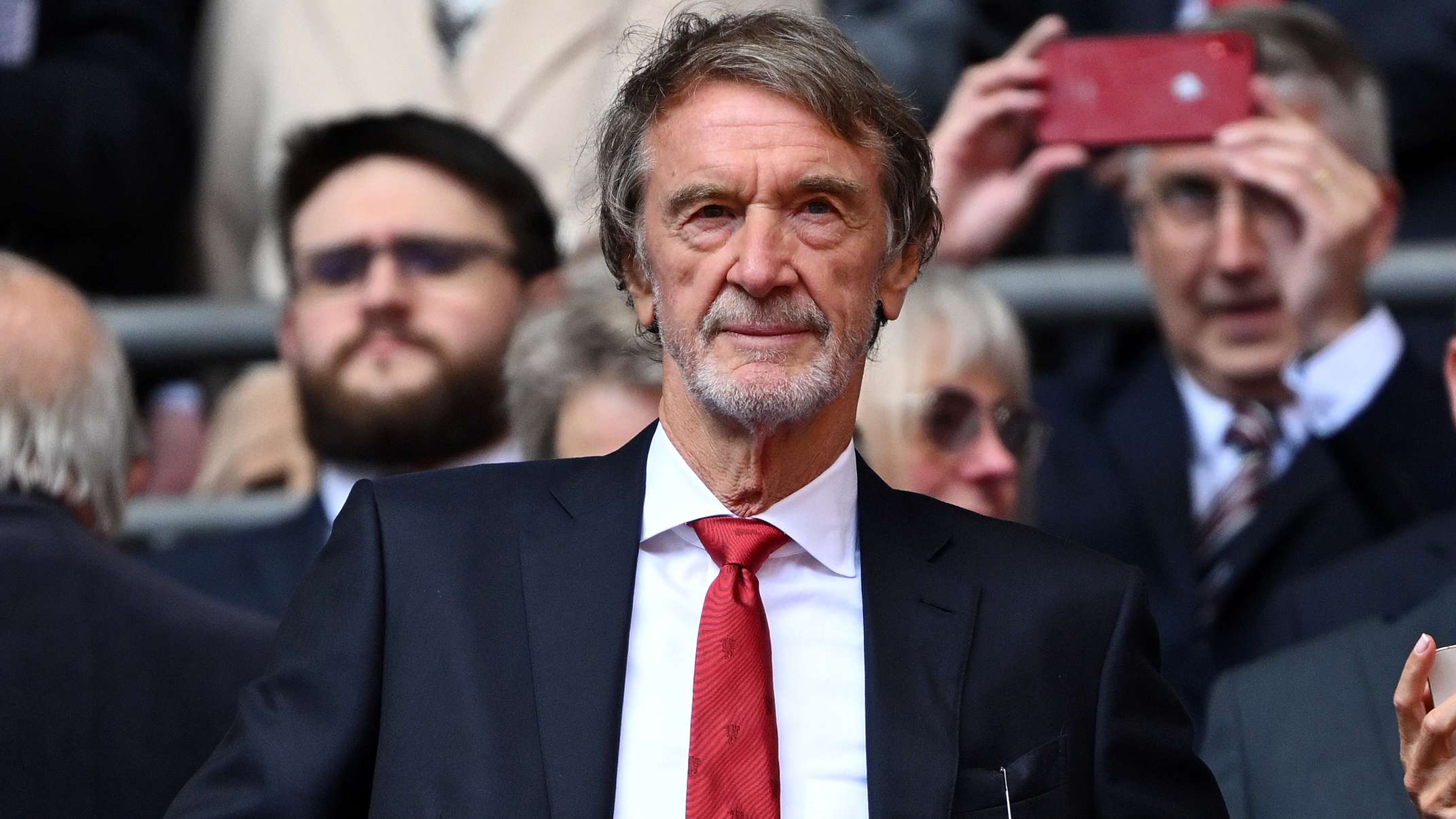 进阿尔瓦雷 进阿尔瓦雷