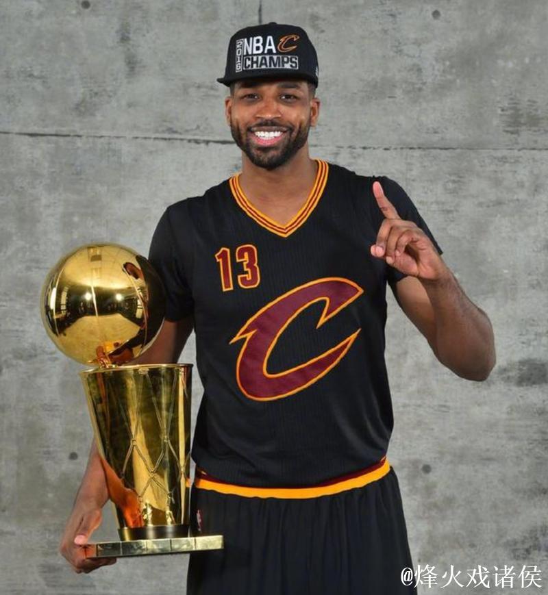 官宣:骑士一年合同签回TT 上赛季场均3.3+3.6